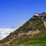 月山神社本宮