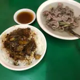 原味魯肉飯 （ユエンウェイルーローファン）
