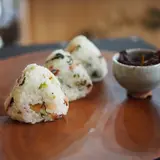だしとおにぎり一汁一飯
