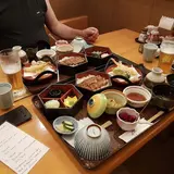 彦 本店