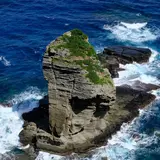 立神岩