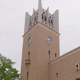 早稲田大学