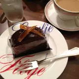 エミリーフローゲ 本店