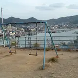 皇子神社のブランコ