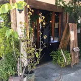 カフェ・ハックベリー