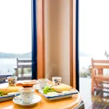 海の見えるカフェ
