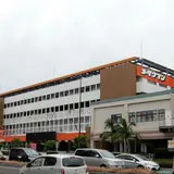 メイクマン 浦添本店