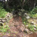 為朝神社石宮