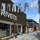 RIVETS（リベッツ）