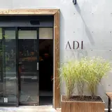 ADI （アディ）