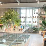 ex. flower shop & laboratory NAKAMEGURO