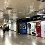 Yeoksam Station
