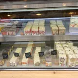 フルーツサンド専門店『ももの樹』
