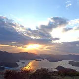 夕立受山