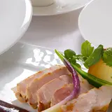 ラグナガーデンホテル