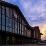 軽井沢町立 中軽井沢図書館