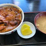 ぶた丼のとん田
