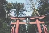 弥彦神社