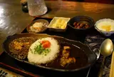 旧ヤム邸
