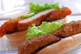 明るいうちに腹ごしらえを