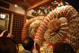 湯のまち神楽殿