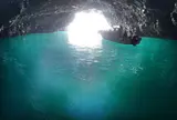 青の洞窟（矢越海岸クルーズ）