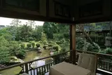 愛山荘