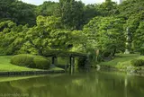 六義園