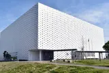 金沢海みらい図書館