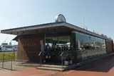 SEASIDE CAFE BEACON
