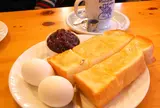 コメダ珈琲で散歩を締める