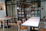twiggy. cafe