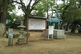工楽松右衛門像