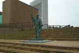 呂宋助左衛門像