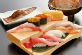 魚がし鮨流れ鮨 御殿場店