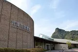 武雄市図書館