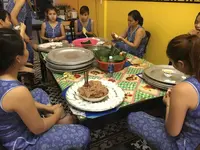 Banh bao. Hoa hong trangの写真・動画_image_136703
