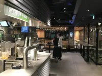 シェイクシャック 外苑いちょう並木店 （SHAKE SHACK）の写真・動画_image_142964