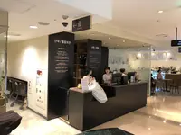 Hyundai Department Store Apgujeongの写真・動画_image_206556