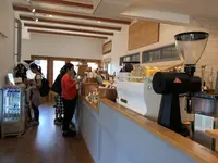 三角屋根 パンとコーヒーの写真・動画_image_230172