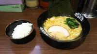 横浜家系ラーメン 町田商店 ３３の写真・動画_image_323427