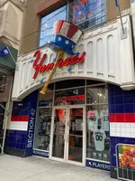 Yankees Clubhouseの写真・動画_image_467694