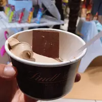 Lindt Chocolate Shop Kilchbergの写真・動画_image_476585