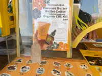 サンライズシャック 稲村ヶ崎本店（The Sunrise Shack  INAMURA Beach & Park）の写真・動画_image_512001
