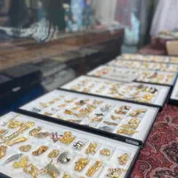 クリニャンクールの蚤の市の写真・動画_image_526455