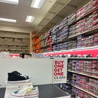 Famous Footwear Outletの写真・動画_image_537718