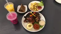 CHAMP CHICKEN 沖縄金武町店の写真・動画_image_558701