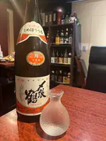日本酒バル guigui /海鮮料理と５０種の日本酒居酒屋/宴会 貸切 接待 デート/日本酒飲み放題¥2980の写真・動画_image_608133
