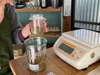 思ん量り(おもんぱかり)の写真・動画_image_674910