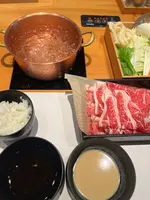ひとり鍋しゃぶしゃぶ り山の写真・動画_image_701180